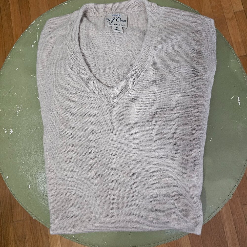 Beige Merino wool V-neck sweater
